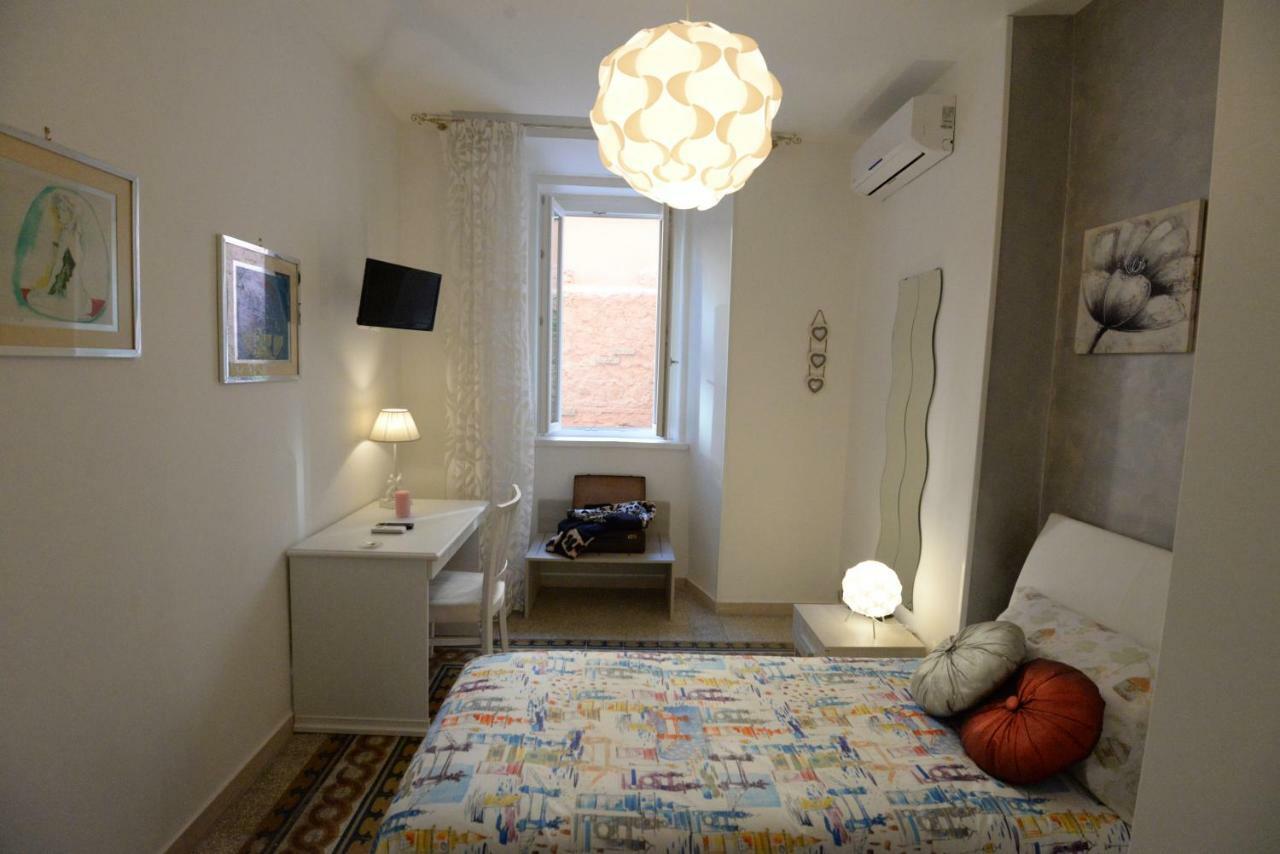 My Place Rom