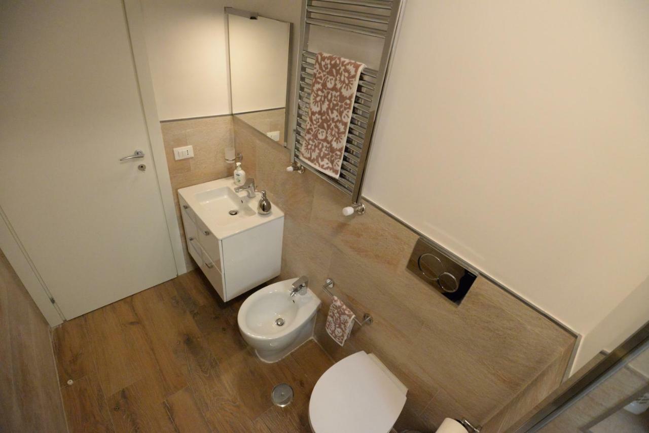 My Place * Rom